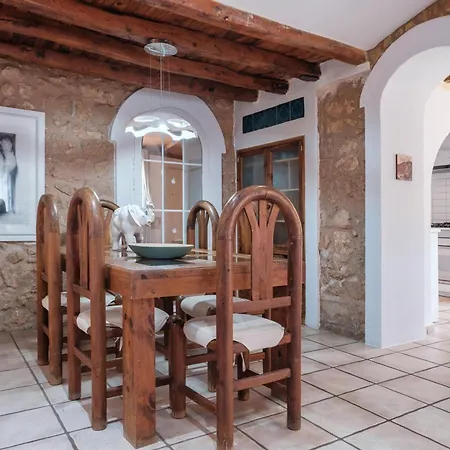 Alba Villa *