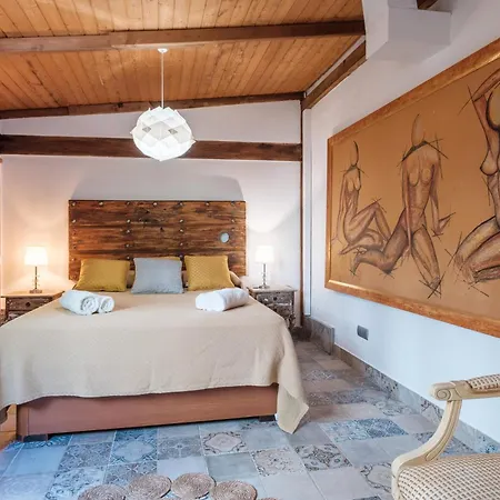 Alba Villa